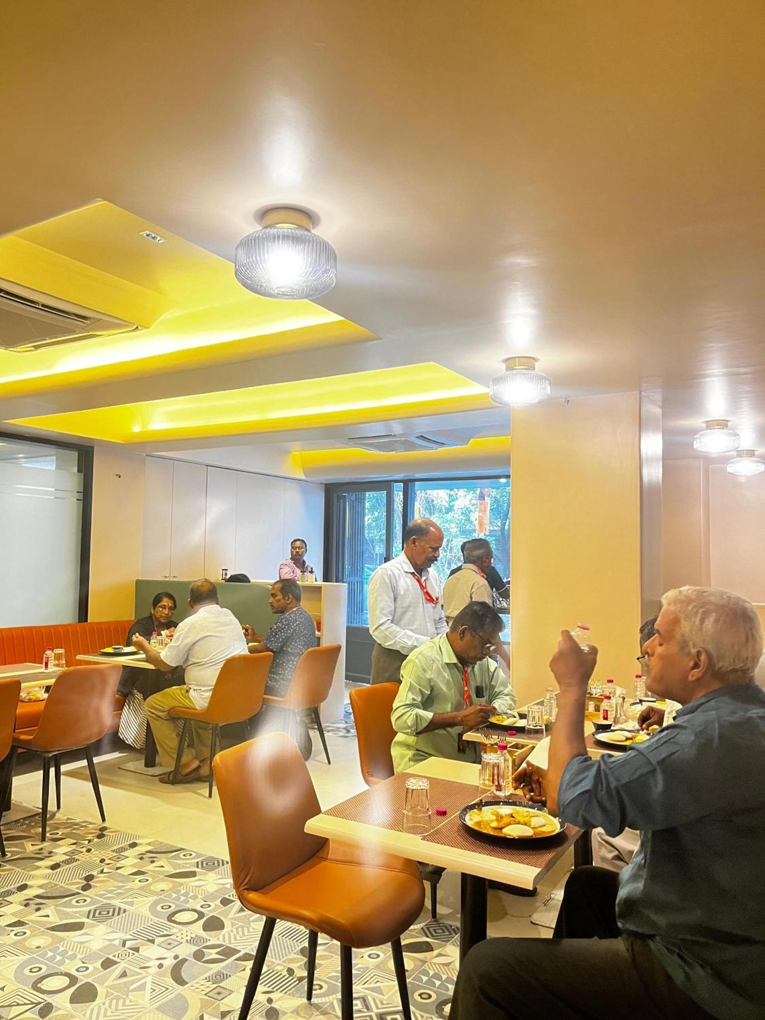 Banzai Rooms Nashik Εξωτερικό φωτογραφία